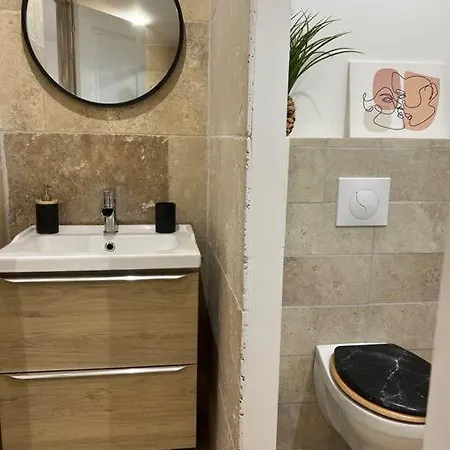 * Calme & Cosy * Apartment Arles